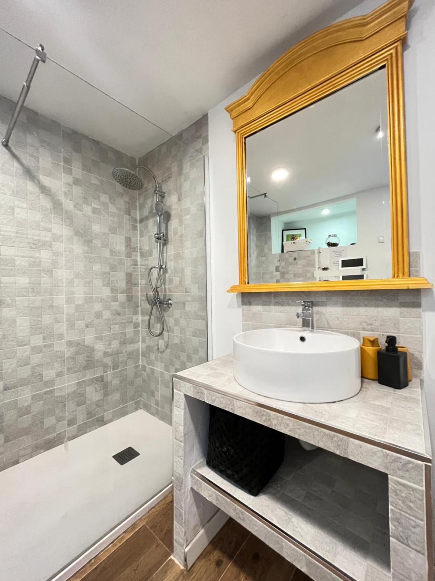 Apartamento Duplex Manzanares Izq Amarillo Temporal Madrid Exterior foto